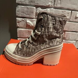 Converse Chuck 70 De Luxe Heel Satin Women's Platform Boots A09780C NWT